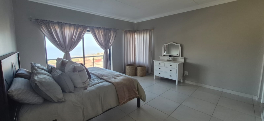 5 Bedroom Property for Sale in Dana Bay Western Cape